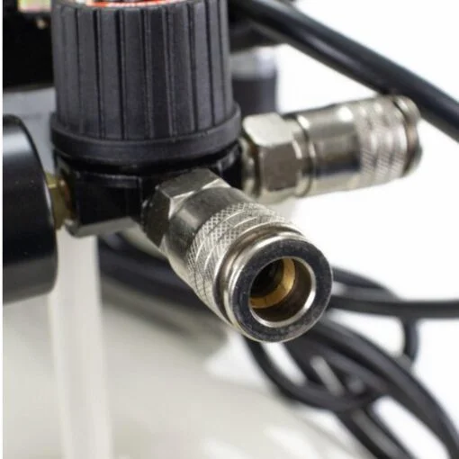 The Hyundai silent air compressor comes with euro coupling connectors